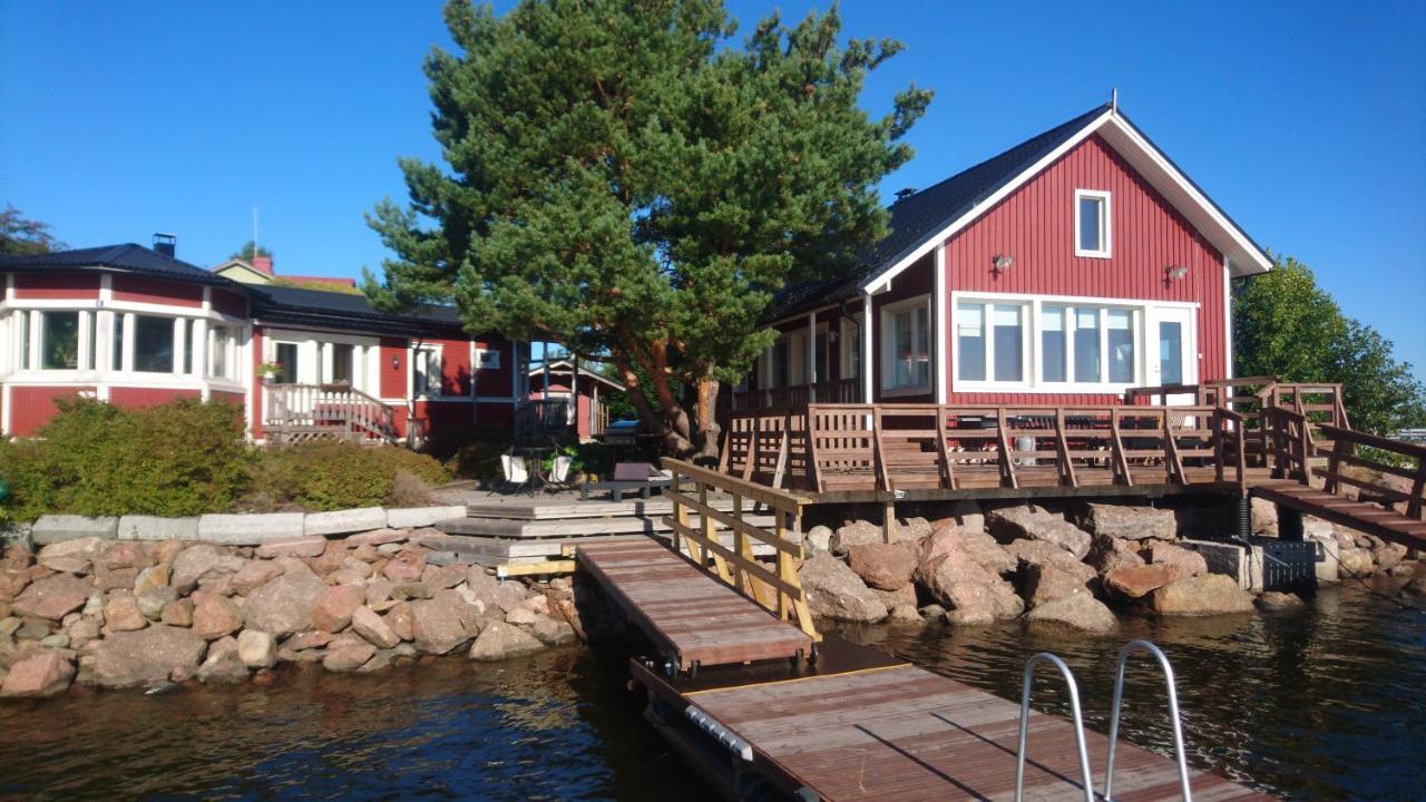 Rantakari Cottage Kotka Extérieur photo