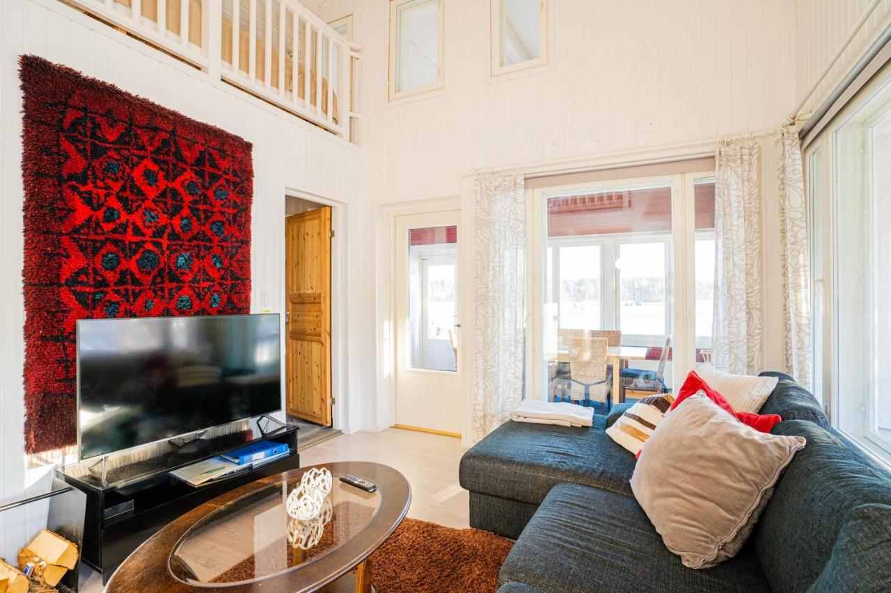 Rantakari Cottage Kotka Extérieur photo