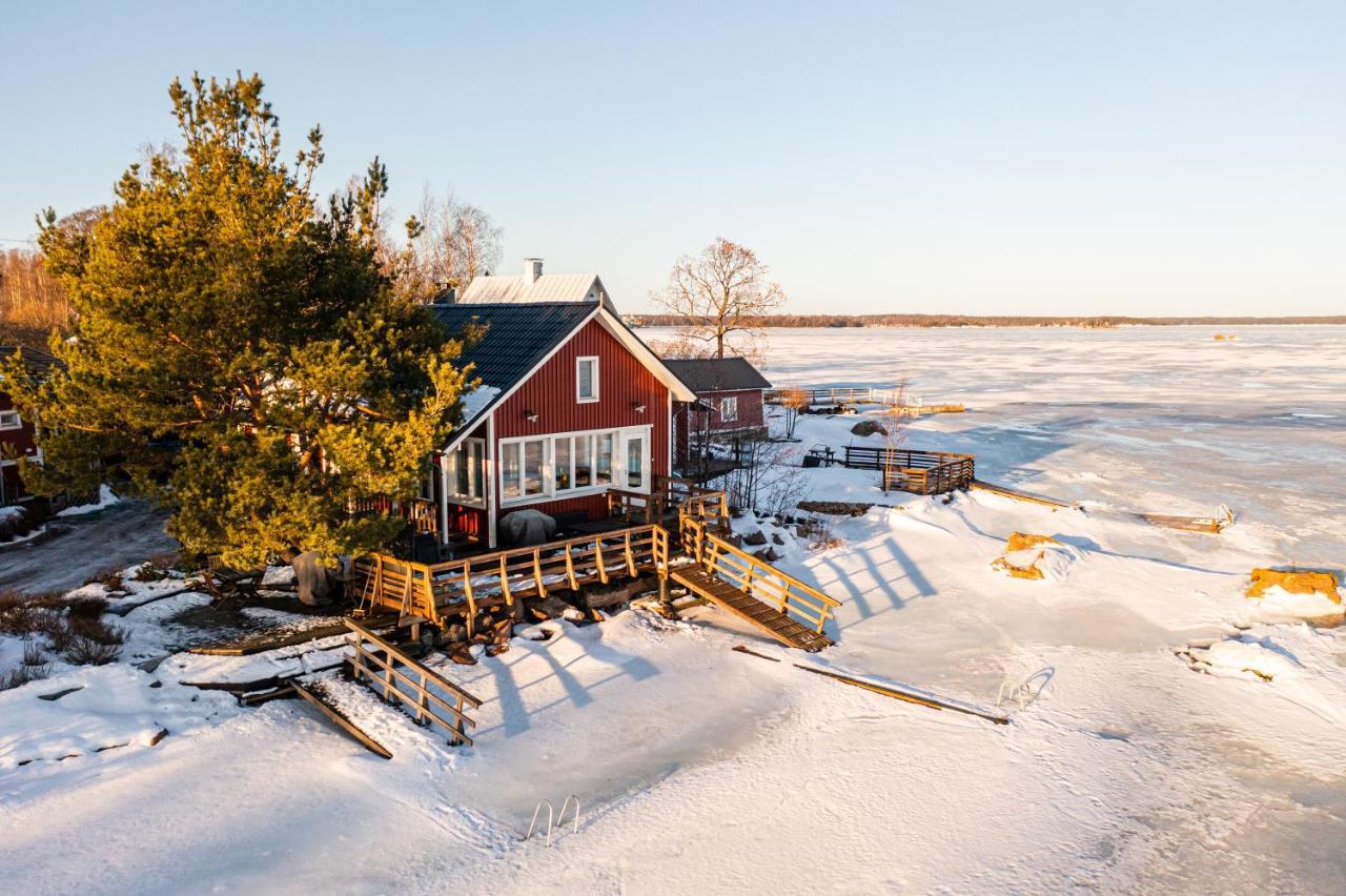 Rantakari Cottage Kotka Extérieur photo