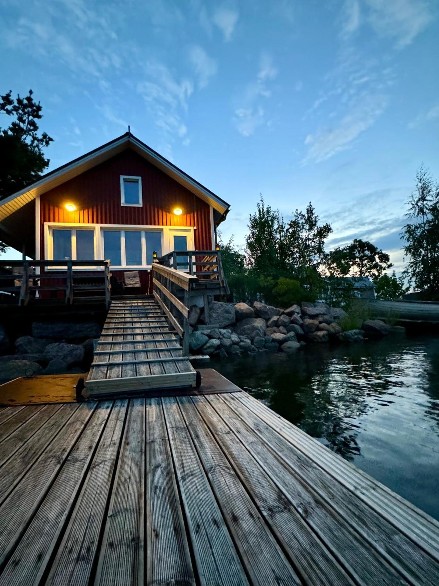 Rantakari Cottage Kotka Extérieur photo
