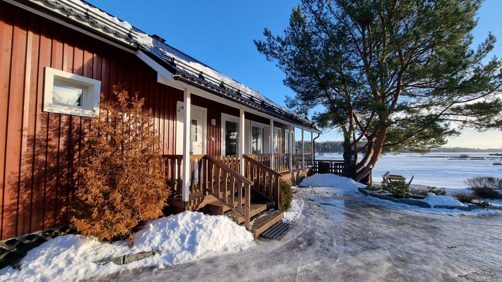 Rantakari Cottage Kotka Extérieur photo
